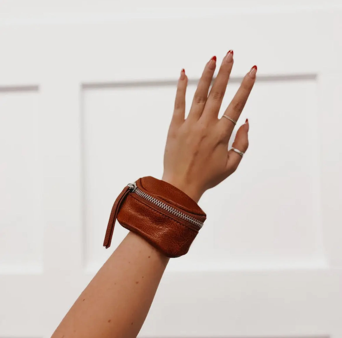 The Luna Wrist Pouch