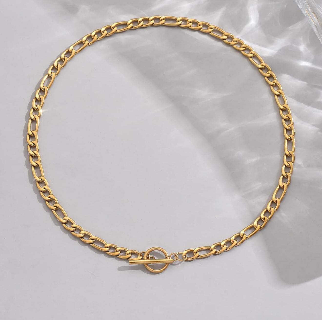 The Lioness Cuban Link Toggle