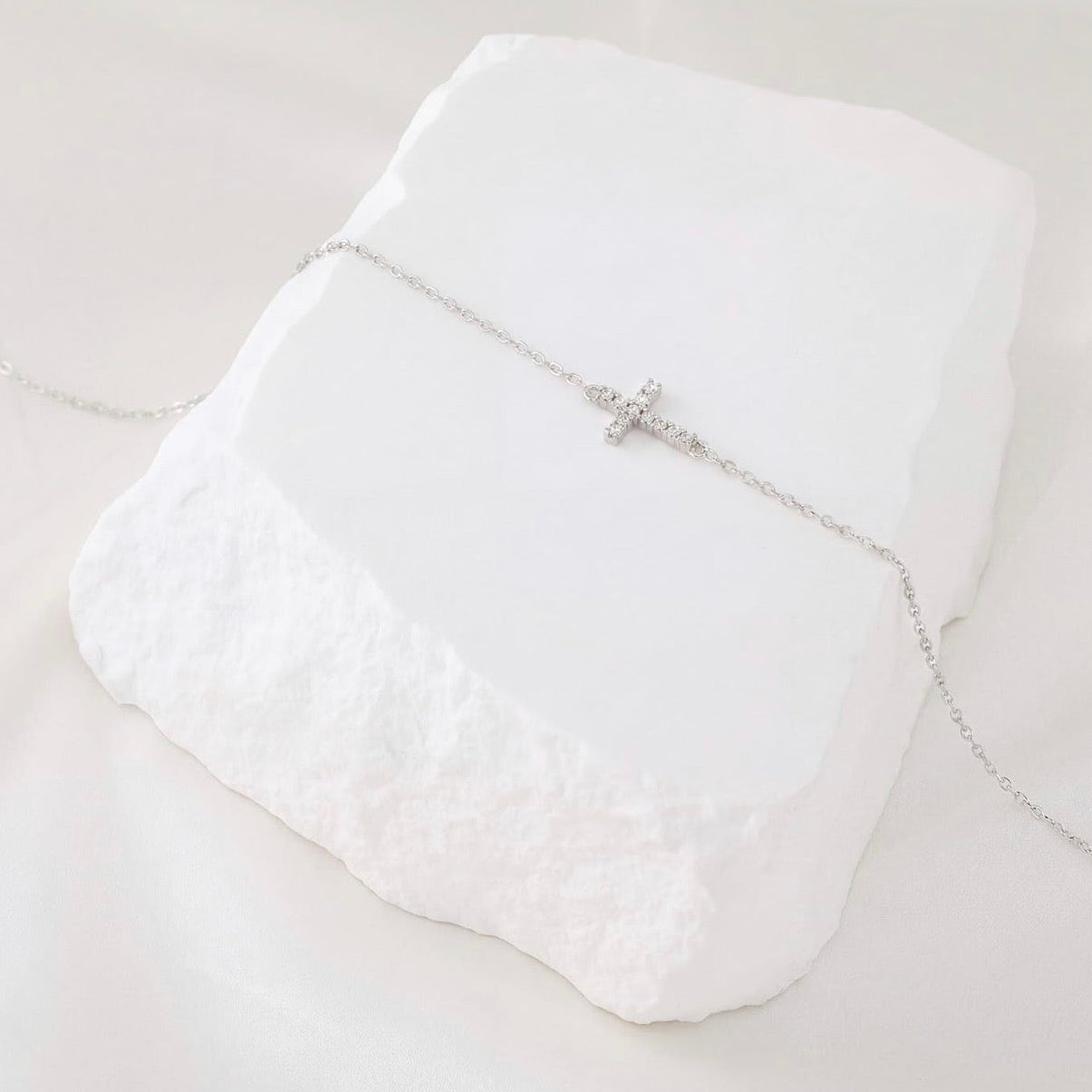 Connected by Faith 14k Cross Necklace