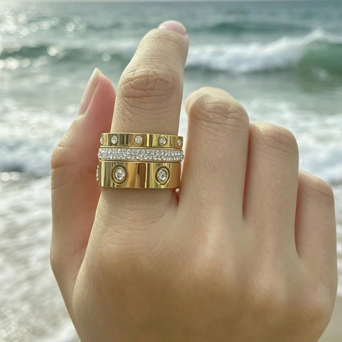 Romans Girl Ring Stack Silver/Gold