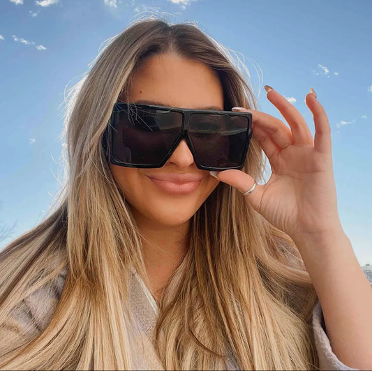 Montana Oversized Signature Sunglasses