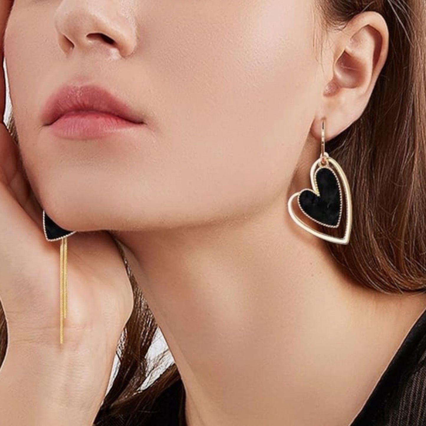 Queen of Hearts Asymmetrical Dangle set