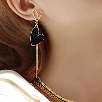 Queen of Hearts Asymmetrical Dangle set