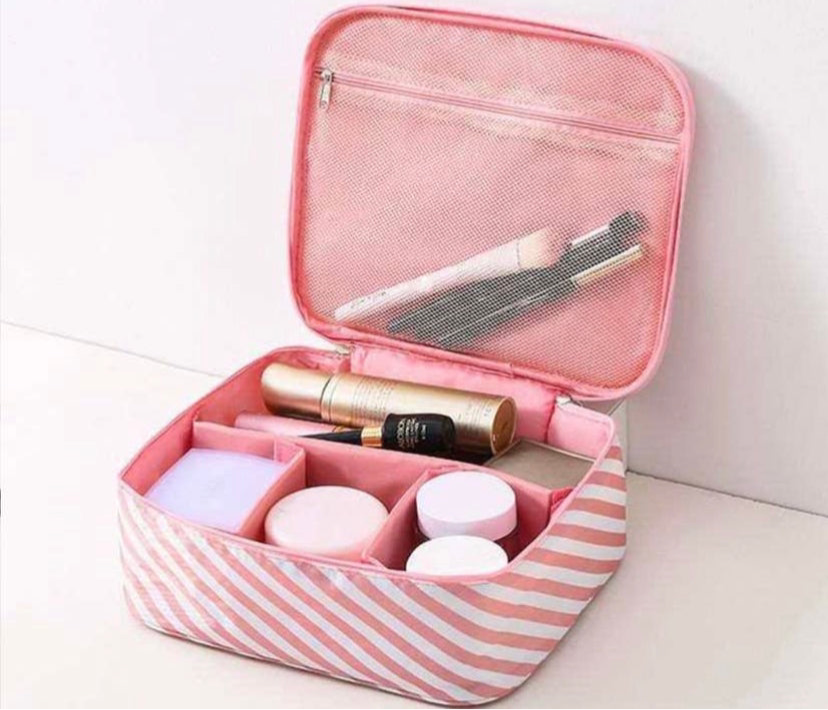 AriLeo Signature Essentials Cosmetic Bag